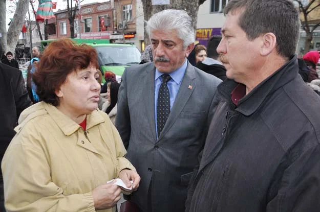 Beykozlu Necla Okur vefat etti 2 necla cenaze secili 1 LPjNFpJlX7