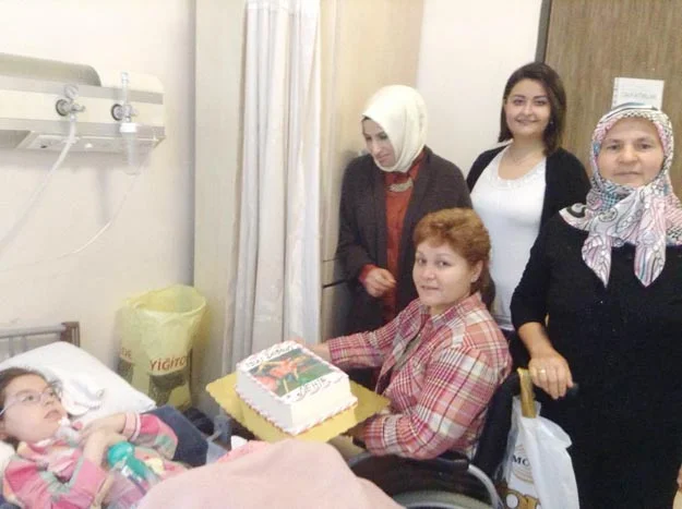 Beykoz'un Prensesi Nehir, 11 yaşında 1 nehir 11 yasind 0 Q2pclean