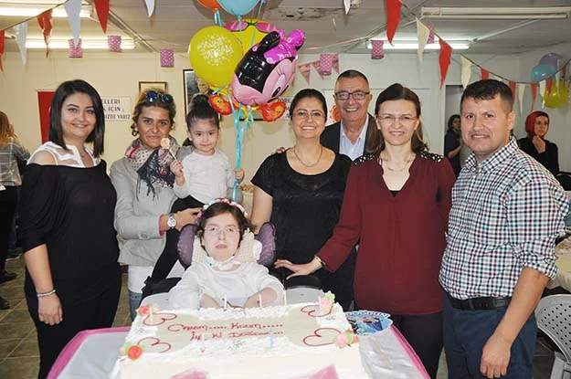 Beykoz’un Nehir’ine Mustafa Ceceli sürprizi 1 nehir cecel SCE sPWpc8