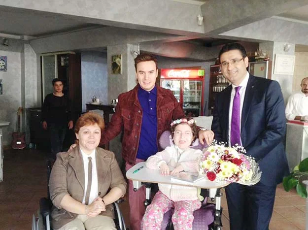 Beykoz’un Nehir’ine Mustafa Ceceli sürprizi 3 nehir ceceli 34 pD9riwKA1y