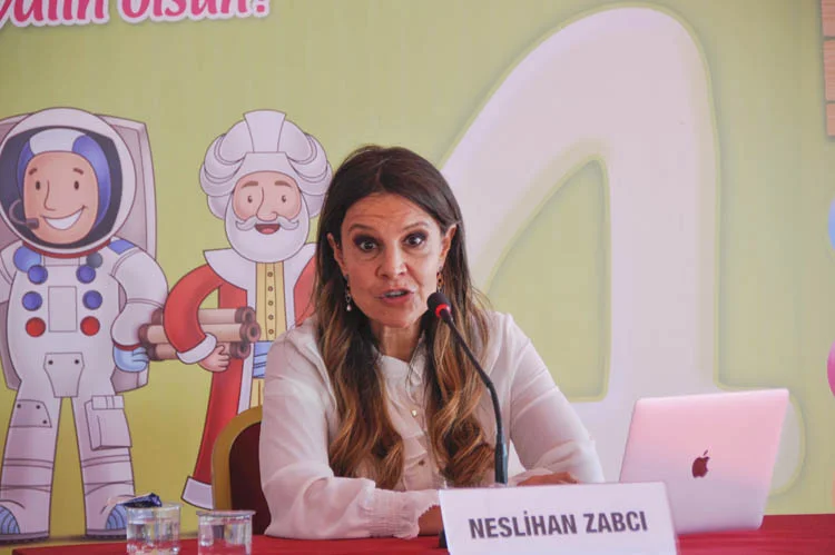 Beykoz'da teknoloji bağımlılığı söyleşisi 1 neslihan zabci so 9GAoPYes6I