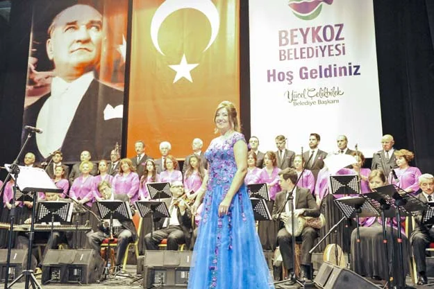 Sanat ve Halk müzikleri Beykoz'da kucaklaştı 2 nevin konser beyk QrJuvAhYL