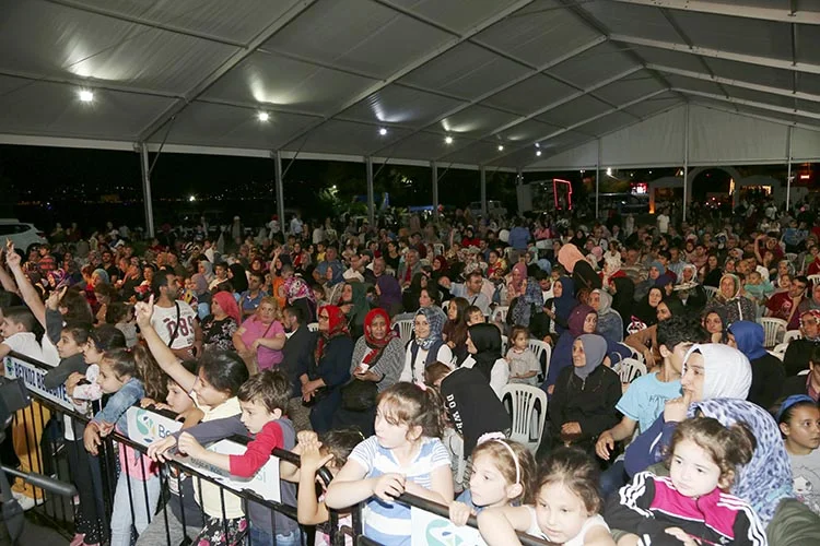 Nihat Hatipoğlu Beykoz’da gönüllere seslendi 2 nih 5U8 oZPbPH