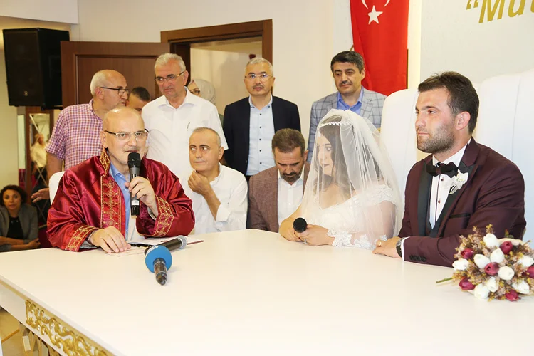Beykoz Belediyesi nikah salonu törenle hizmete açıldı 5 nikahsalonuhizmeteacild TkM8oW5sNT