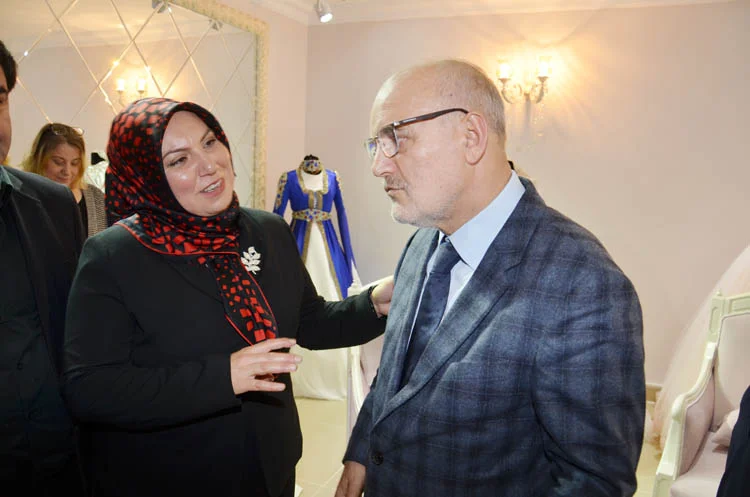 Nimet Moda Evi 2. Şubesini Beykoz Kavacık’ta açtı 2 nimet moda evinin ikinci subesi acildi 16 P Mtu6hTrT