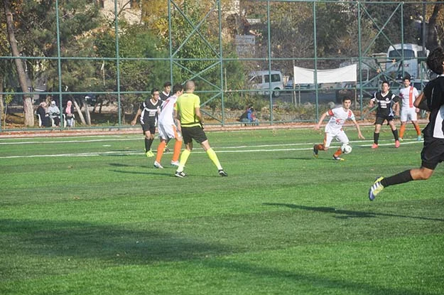 Ortaçeşme U17 fırsatı tepti: 0-2 1 o hN3foZ67Fl