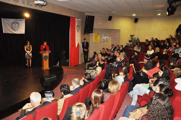 Kadınlar Günü'nü İstanbul'un öğrencileri Beykoz'da kutladı 2 oku pgmfCI0 Yb