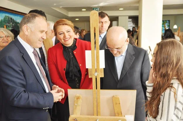 Kadınlar Günü'nü İstanbul'un öğrencileri Beykoz'da kutladı 1 okul 30 b3O db rhg