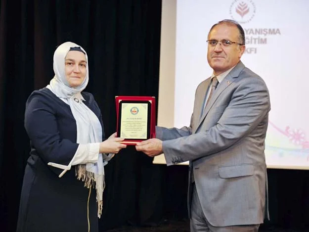 Beykoz’un en güzel okulundan mezun oldular 1 okul evlil uuLyNhG7q1