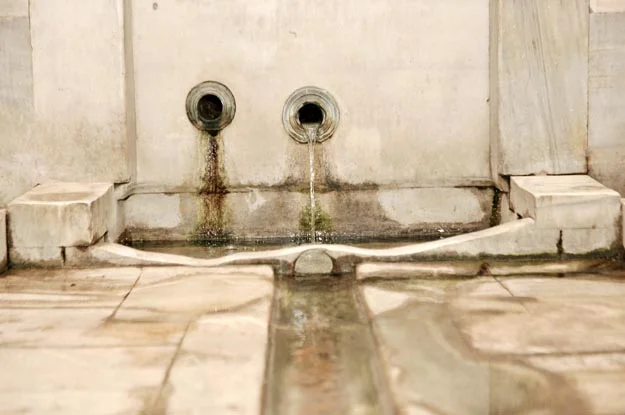 On Çeşmeler yeniden ışıldıyor 1 oncesme yeniden isil 2 B o1eSBTIo