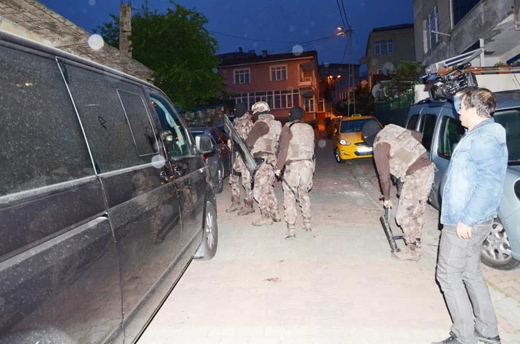 Beykoz'da şafak vakti uyuşturucu operasyonu 2 op 3 XjByUDzHIg