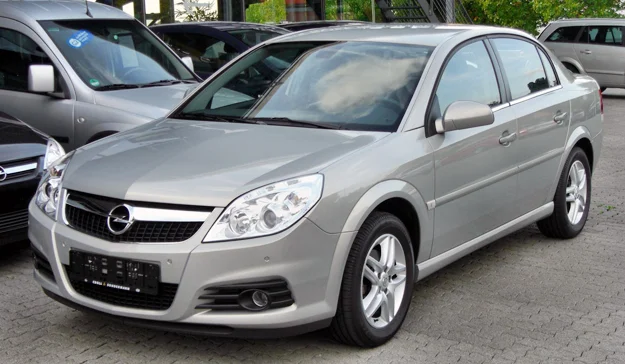 Beykoz'da Müftülükten satılık araç 1