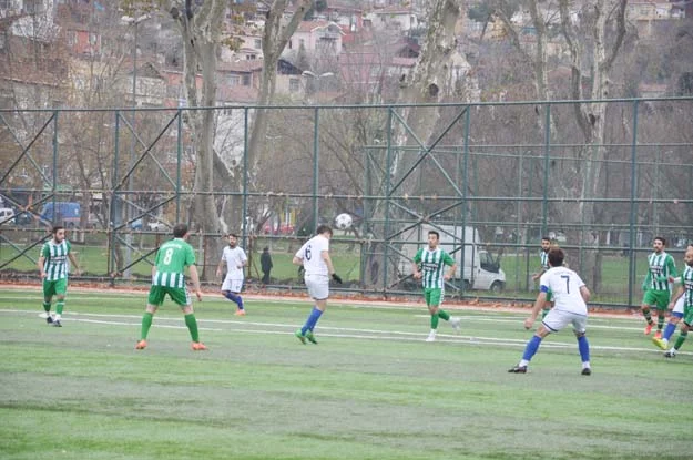 Örnekköyspor lidere teslim oldu 2 ornekkoy 2 qZP04Sp3ca