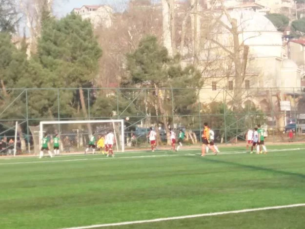 Ortaçeşmespor 90'da yıkıldı 3 orta 2 1udawoVEMj