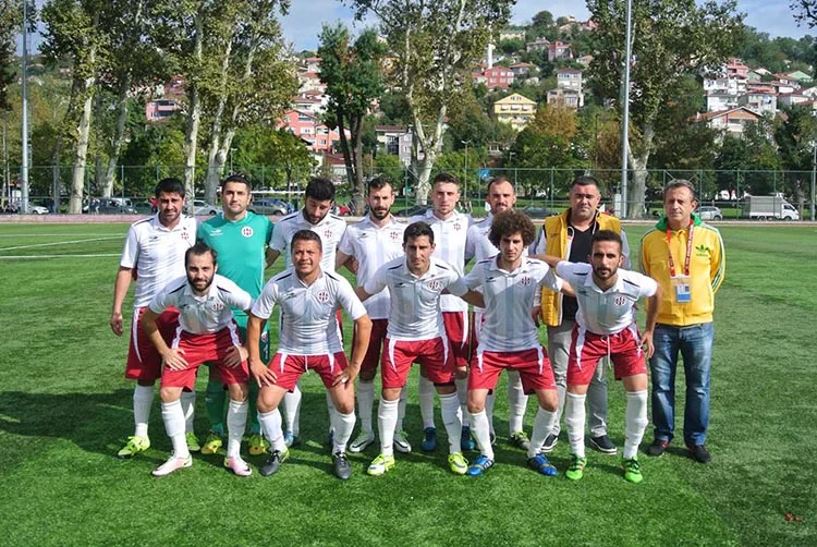 Beykoz Ortaçeşme'den Avcılar'a sert atış: 5 - 2 1 orta 2 eD8MmaRs1m