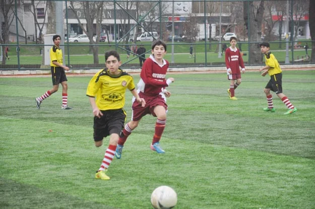 Ortaçeşme & Esenyalı 1-1'ini üzmedi 1 orta 4 IfBECGnVG