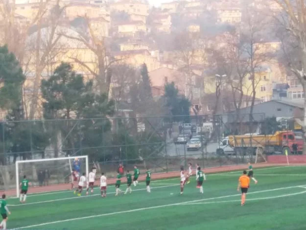 Ortaçeşmespor 90'da yıkıldı 7 orta 7 h Q7IcFH1I