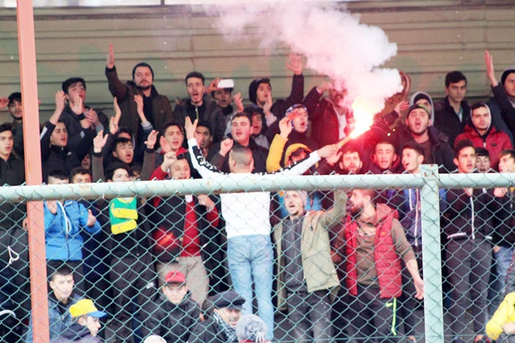 Ortaçeşmespor taraftarları ile güzel 1-0 2 ortacesmespor taraftarlari ile guzel 1 0 4 FzHZob1M1f