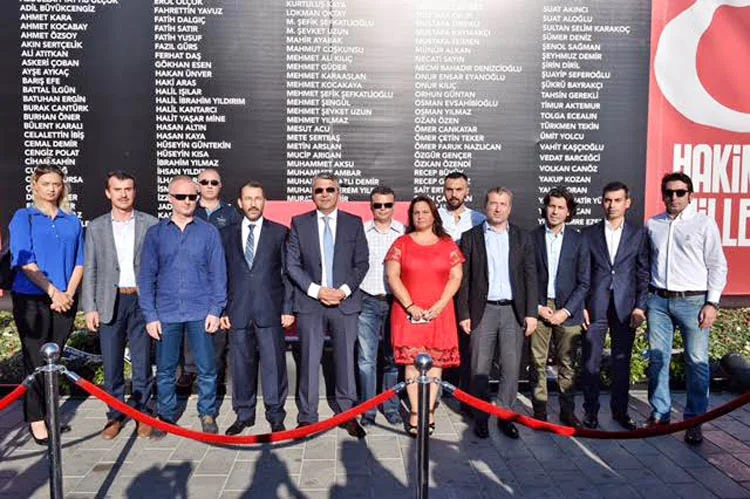 Özel Kalem Müdürleri, Taksim şehitlerini ziyaret etti 2 oz kal mudu 3pXFPbXmZM