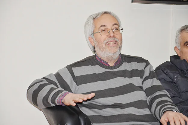 ozgur dost ziyare fCHoOu ToQ