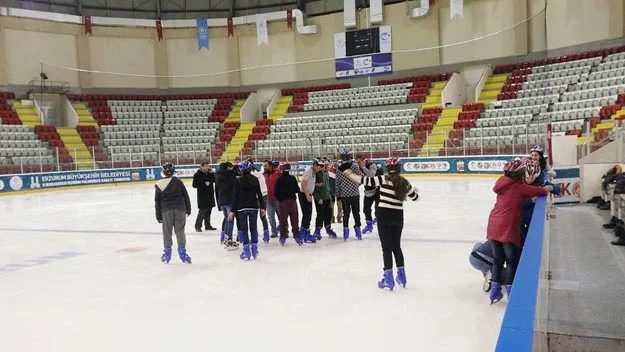 Beykoz'un çocukları Palandöken'e gitti 3 paladoken 11 78Pnk66wio