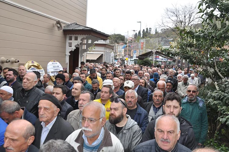Zeki Paşalı’nın kayınpederi ebediyete uğurlandı 1 pasa UJYv0rMGF9