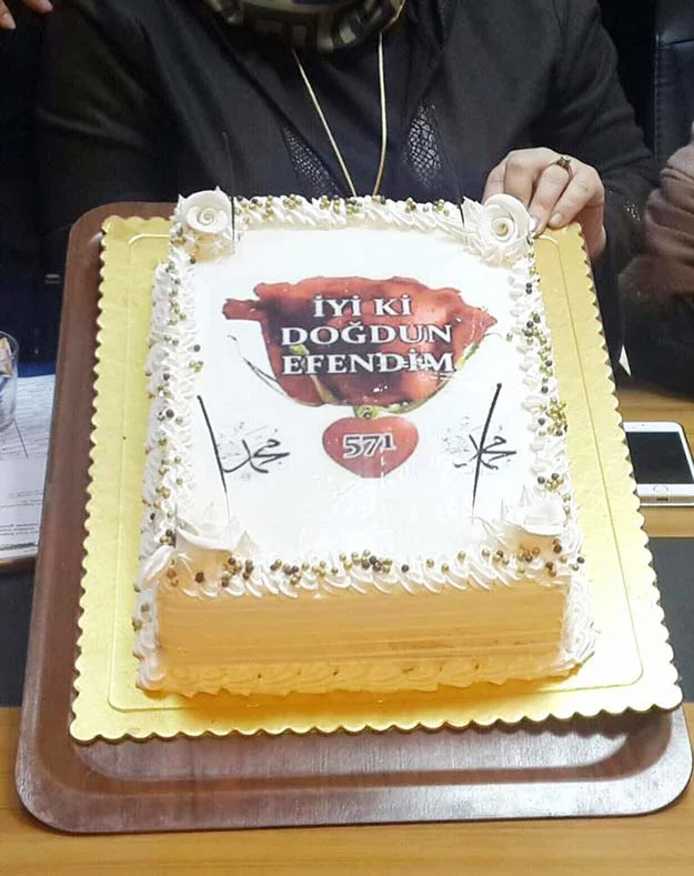 Beykoz'da Hz. Muhammed için pasta kesildi 1 pasta 4 a9RSMMyQqk