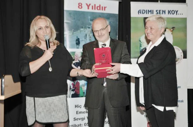 patlerodulto QgMZr5X1Ki