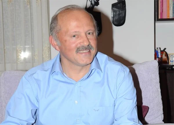 prof huseyin ozturk dostbeyko ndKpecD3BI