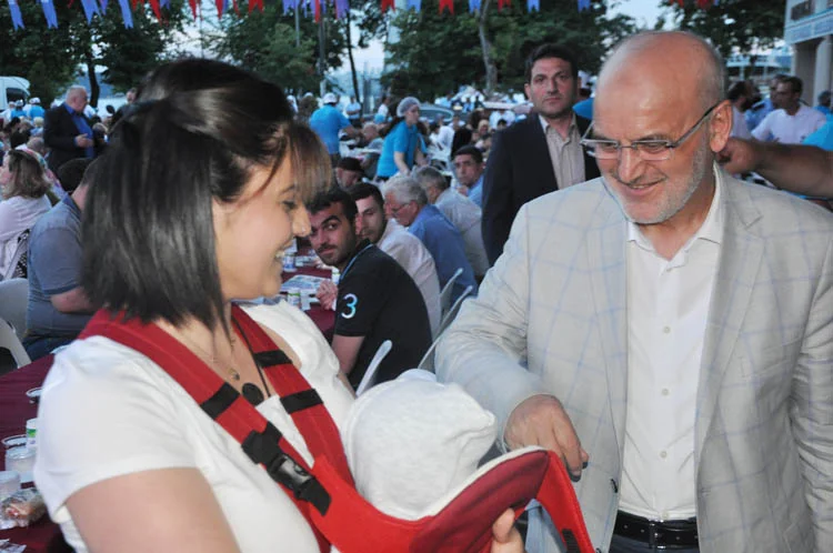 Beykoz'da ilk iftar dualarla karşılandı 2 ramazan keyfi bambaska 9 Ls2t7VIgdy