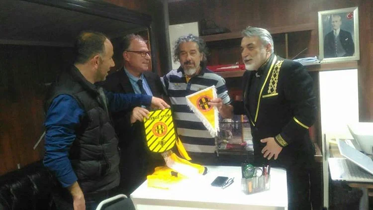 Zafer Baş’dan eski Beykoz futbolcusuna ziyaret 1 resim 2 vR6oRhderm