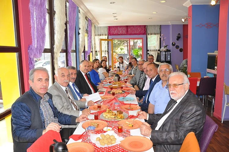 Bayan Bakoğlu, Beykoz’da yine baktırmayı başardı 4 resim sergisi 1 tLArg5di2F