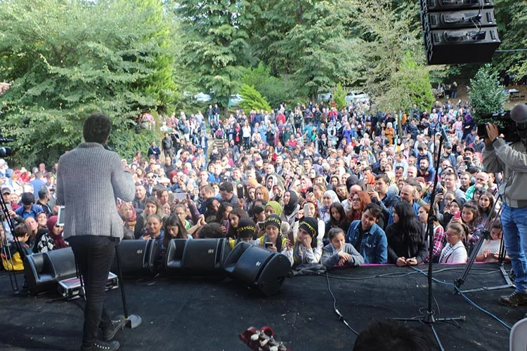 Resul Dindar Beykoz'da Görele Şenliği'nde katıldı 1 resul dindar beykoz 6 f5n6pGwgO5