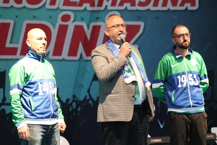 Beykozlu Rizeliler Şampiyonluğu Başkanla kutladı 2 ri yBqIE rtmN