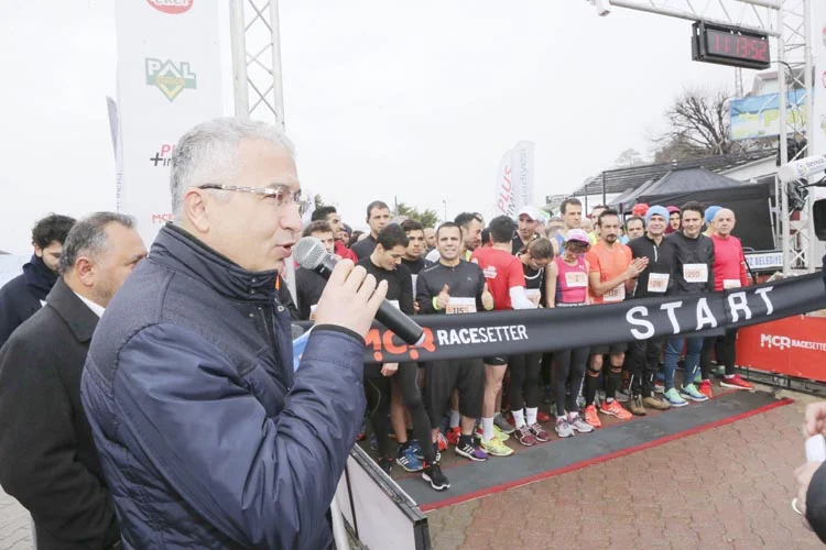 Riva pazar günü hareketliydi 1 riva kosu 7 qlPTfTBDiO