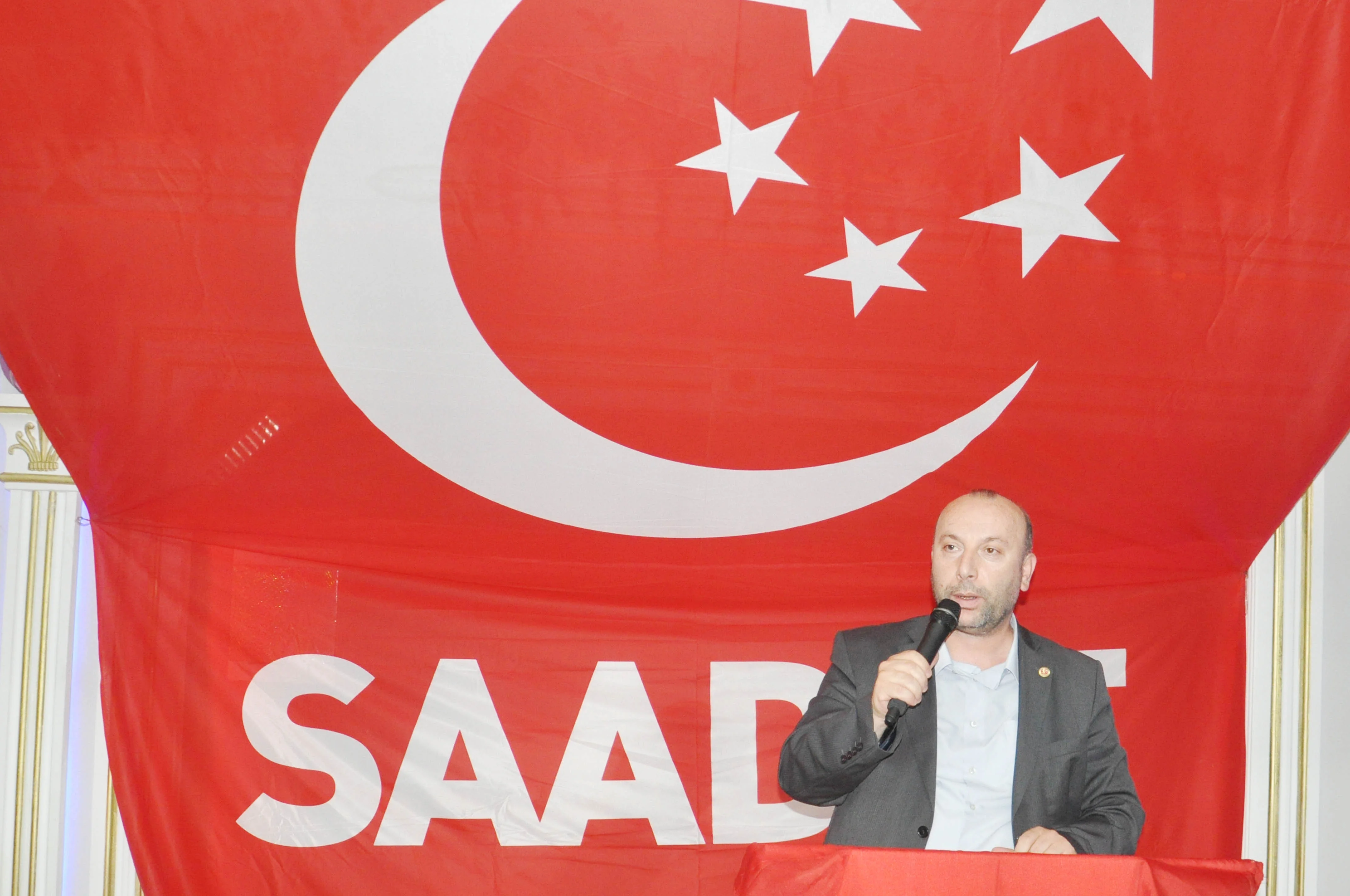 Saadet Partililer geleneksel iftar yemeğinde buluştu 1 saadet iftar bey 7 OM5tZCjF6c