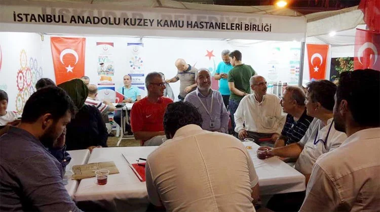 Beykoz Devlet Hastanesi personeli Kısıklı'da nöbetteydi 1 saglik nobet kisikli 2 7gLW6N7cl5