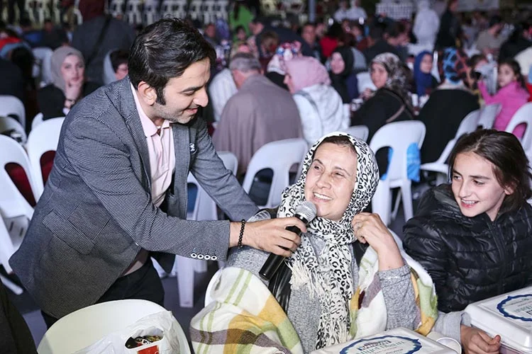 Beykoz’da son toplu sahur yapıldı… 2 sahur belediye 4 75pApnphEU