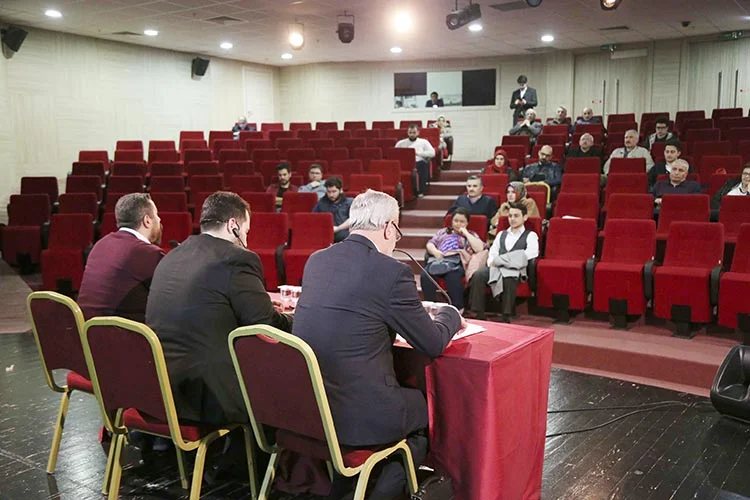 Beykoz’da bu salonlar niye bomboş? 2