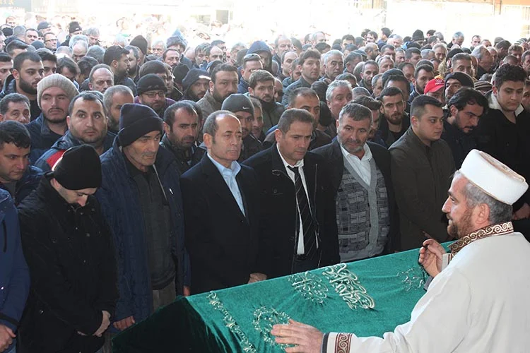 Salih Dede Çavuşbaşı’nda ebediyete uğurlandı 1 salih kilic 1 c ZdHCnLrZ