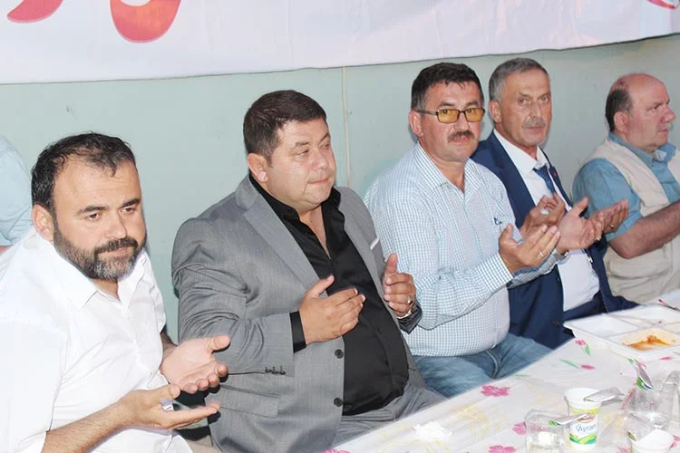 Beykoz Samsunlular Derneği iftar verdi 3