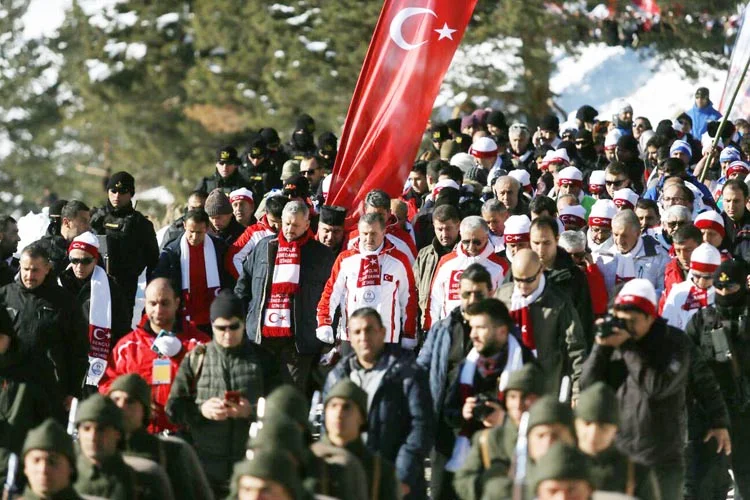 Beykoz'dan Sarıkamış'a vefa 2 sari kam MzOegcCXUV