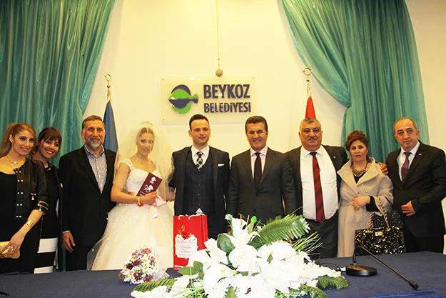 Hızır Yılmaz’ın aday adaylığını Mustafa Sarıgül açıkladı 1 sari vTO9lGpdN4