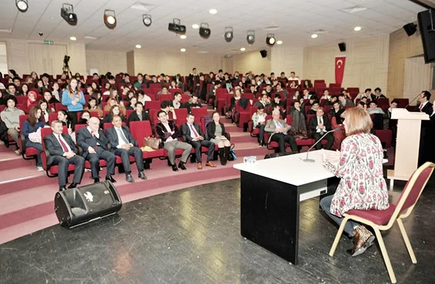 Beykoz’da her okula bir yazar 2 sebnem pisk sqYYDqNqbN