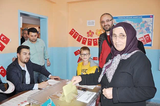 Seçimler Beykoz'a hayırlı olacak 1 secim 1 kasim 13 tqmplV5Pja