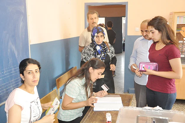 Beykoz’da hangi siyasi nerede oy kullandı? 1 secim baskan beyk tnQpjWIVF