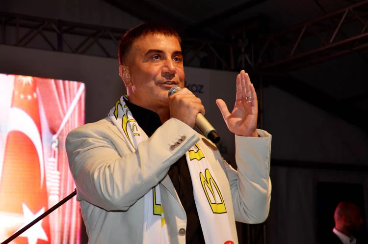 Sedat Peker Beykoz'da gençliğe yön gösterdi 6 sedatpeker gencligeyonverdi 14 B HaXPSjXo