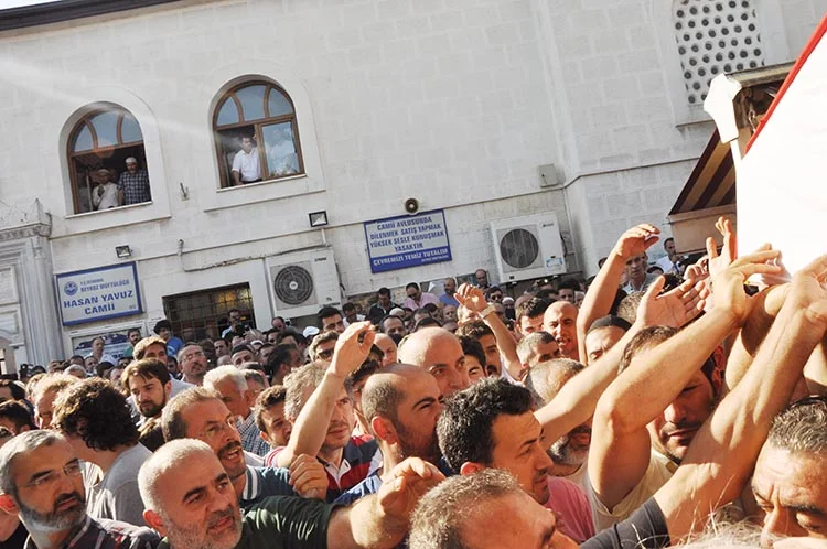 Şehit Hasan Kaya için Beykoz'da büyük tören 2 sehit hasan 2 JM bWeRiih