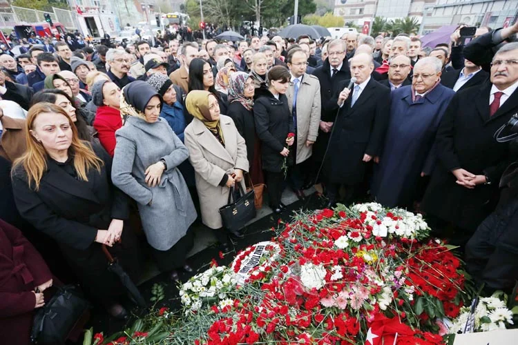 Başkan Çelibilek'ten Şehitler Tepesi’ne ziyaret 1 sehitler tepesi 2 XWoeQrBKo