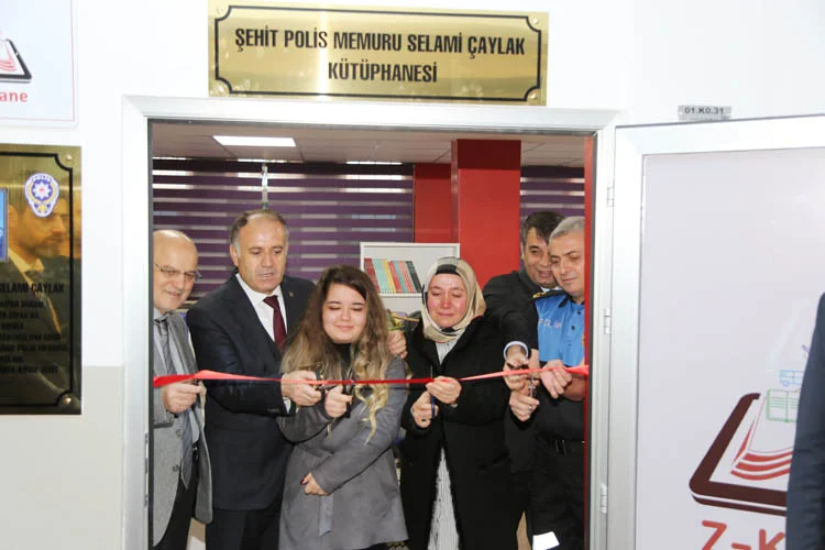 Beykoz'da 'Polis Candır'ın ilk kütüphanesi açıldı 1 sehitselamicaylakkutuphanesi 17 IfcpUyvuL6